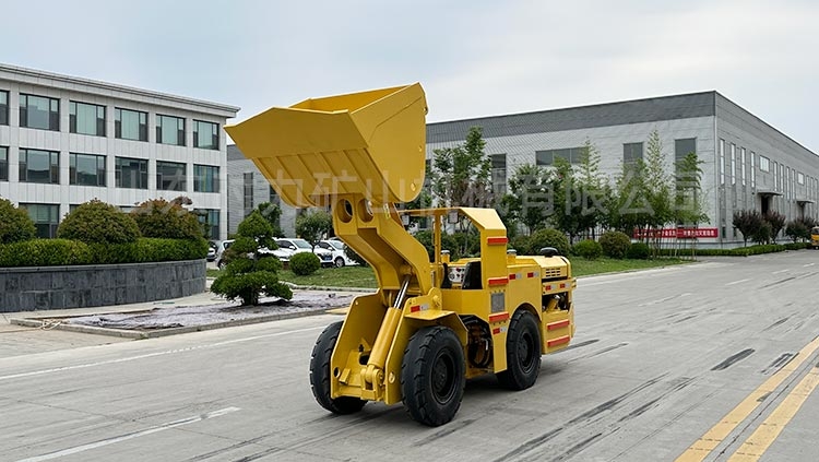 時(shí)力地下鏟運(yùn)機(jī)